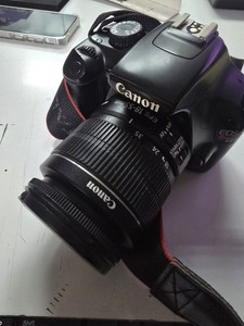 Б/в Фотоапарат Canon eos rebel t3i body 01-201054391