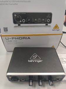 Б/в Аудіо інтерфейс Behringer umc22 01-201087217