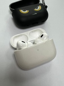Б/в Навушники Apple airpods pro 2nd generation magsafe 01-201090722