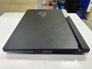Б/в Ноутбук Asus 15/ryzen 9 5900hs ddr4/32gb ddr4/hdd *відсутній/ssd 1000 gb/geforce rtx3080 8gb 01-201138095