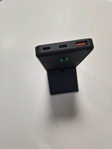 Б/у Повербанк Yoki smart series yk-bms22pd 22.5w magnetic wireless 10w 10000mah 01-201142171