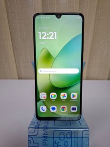 Б/в Мобільний телефон Motorola moto g06 4g 4/64gb 01-201158595