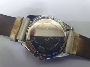 01-200249623: Guess i11528l1