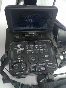 01-200411368: Sony nex-fs100