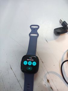 01-200605197: Fitbit versa 4 beet juice/copper