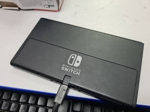 01-200376599: Nintendo switch oled