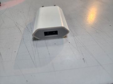 Б/в Зарядний блок Apple a2118 01-200633349