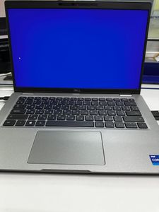 Б/в Ноутбук Dell 14/core i7-1185g7 ddr4/16gb ddr4/hdd *відсутній/ssd 256 gb/*інтегрована 01-200743071
