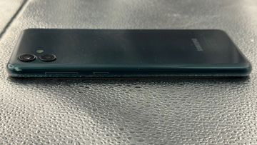 01-200761255: Samsung galaxy a04 3/32gb