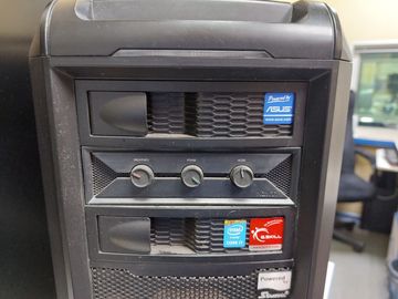 01-200777891: Пк intel core i9-10850k/ram 32 gb/hdd відсутній/ssd 240 gb+1000 gb/nvidia gtx 1080 ti (geforce) 11gb g