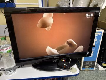 01-200790068: Toshiba 32lv833