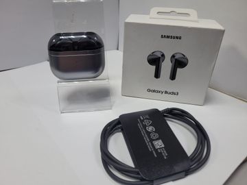 01-200800213: Samsung galaxy buds3
