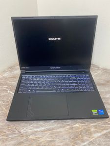 Б/в Ноутбук Gigabyte 15/core i7-13620h ddr5/16gb ddr3/ssd 512 gb/geforce rtx4050 6gb 01-200801468