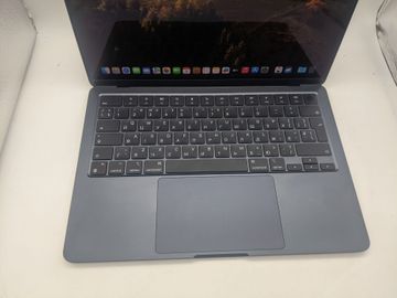 Б/в Ноутбук Apple macbook air 13.6/ m2 / ram 16gb/ ssd 256gb/ gpu 8 core 01-200765308