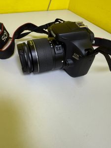 Б/в Фотоапарат Canon eos 4000d + ef-s 18-55 1:3.5-5.6 iii 01-200808695