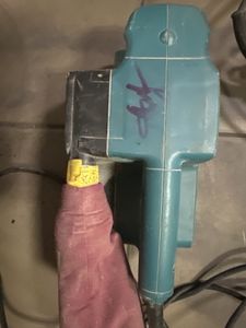 Б/в Шліфмашина стрічкова Makita 9910 01-200818952