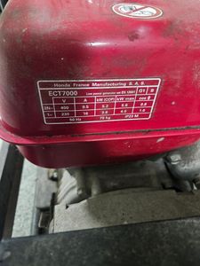 Б/у Генератор Honda ect 7000 01-200820376