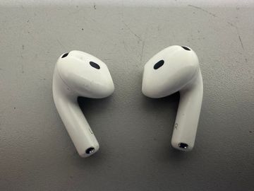 Б/в Навушники Apple airpods 4 01-200843959