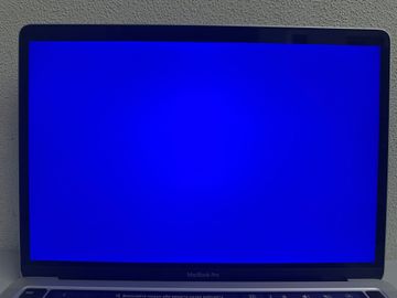 Б/в Ноутбук Apple a2338 macbook pro 13,3" m1 8-gpu/ ram8gb/ ssd256gb/ retina, truetone, touch bar 01-200861959