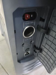 Б/в Зарядна станція Zendure superbase v6400 3800вт ups semi-solid gridflow wifi/bt 01-200865943