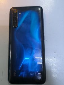 Б/в Мобільний телефон Realme 6 pro 8/128gb 01-200874942