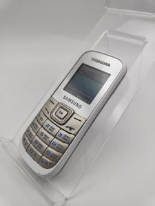 Б/в Мобільний телефон Samsung e1200 01-200876381