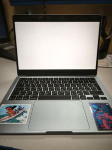 Б/в Ноутбук Apple macbook air 13,6" 2025 mc6t4 / apple m4/ 8 core gpu/ ram 16gb/ ssd 256gb/ a3240 01-200884321