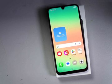 Б/в Мобільний телефон Samsung galaxy a26 5g 6/128gb 01-200892339