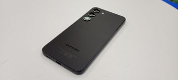 Б/в Мобільний телефон Samsung galaxy s23 8/128gb 01-200893858