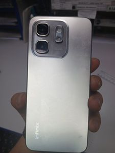 Б/у Мобільний телефон Infinix hot 50i 4/128gb 01-200900188