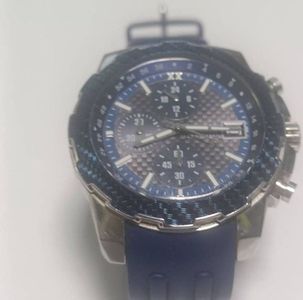 01-200204926: Guess w1047g2