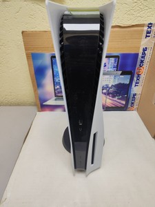 Б/в Ігрова приставка Sony playstation 5 825gb 01-200941671