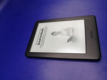 Б/в Електронна книга Amazon kindle oasis 10th gen. 8gb 01-200914111