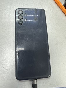Б/у Мобільний телефон Samsung galaxy a13 4/128gb 01-200975135