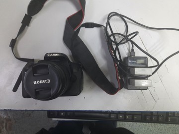 Б/у Фотоаппарат Canon eos 700d body 01-201008186