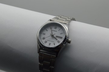 Б/у Часы Casio ltp-v006 01-201011027