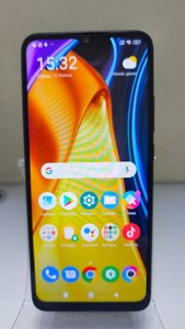 Б/в Мобільний телефон Xiaomi poco c40 3/32gb 01-201027178