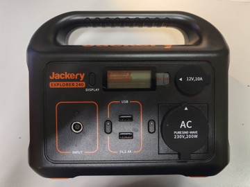 Б/в Зарядна станція Jackery explorer 240eu 01-201041523