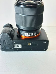 Б/в Фотоапарат Sony alpha a7 ii / sel2870 28-70mm f/3,5-5,6 oss 01-201067765
