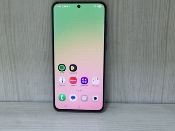Б/в Мобільний телефон Samsung galaxy a56 5g 8/256gb 01-201107140