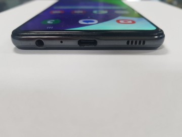 Б/в Мобільний телефон Samsung galaxy a52 a525f 6/128gb 01-201126930