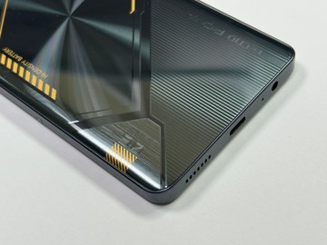 Б/в Мобільний телефон Tecno pova 6 neo li6 8/256gb 01-201137987