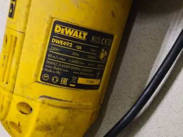 Б/у Угловая шлифмашина Dewalt dwe492 01-201160588