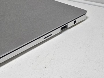 Б/у Ноутбук Samsung 15/core i7-1260p ddr5/16gb ddr5/hdd *відсутній/ssd 500 gb/*інтегрована 01-201163797