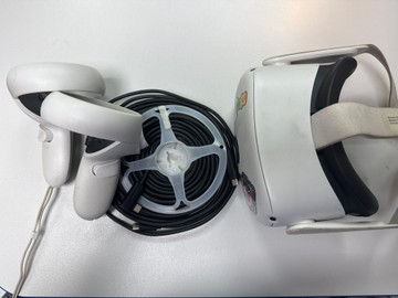 Б/в Окуляри віртуальної реальності Oculus quest 2 128 gb 01-201177172