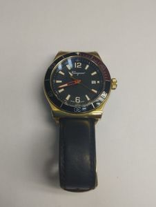 01-200464211: Salvatore Ferragamo sfyk