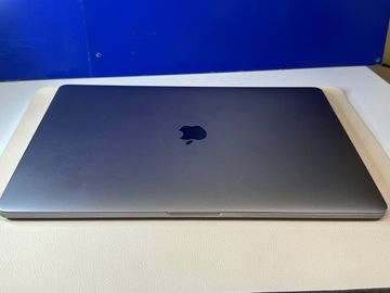 01-200528403: Apple macbook pro екр. 15.4/ core i7 2,9ghz/ ram16gb/ ssd512gb/ amd pro560 4gb/touch bar