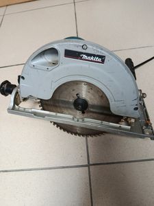 01-200629903: Makita 5903r