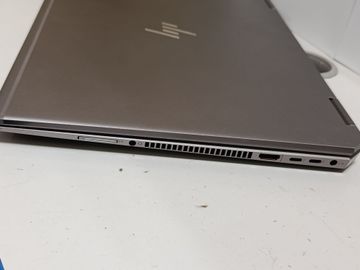 01-200621111: Hp 16/core i7 8750h ddr4/16gb ddr4/hdd *відсутній/ssd 500 gb/quadro p1000 4gb