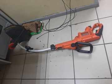 01-200637303: Black&Decker gl9035